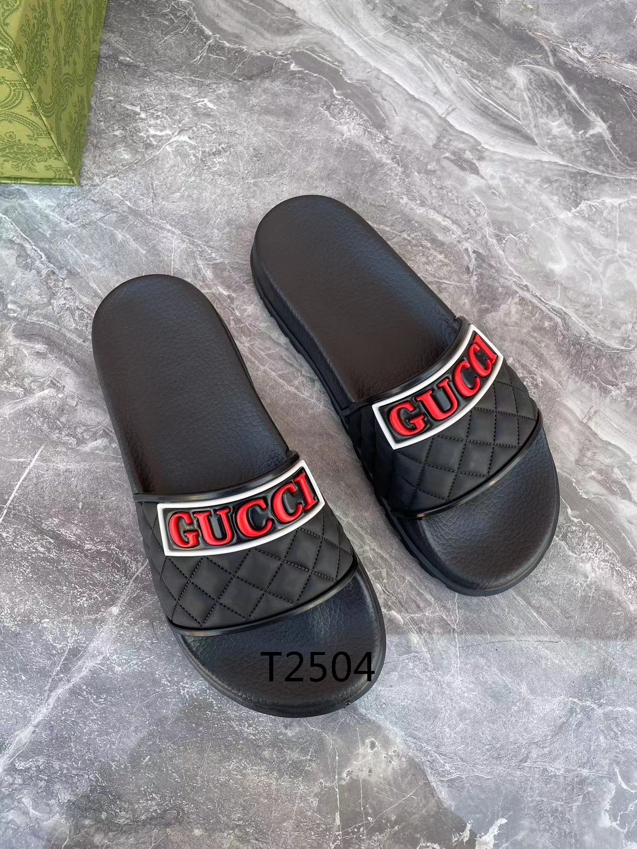 Gucci sz 38-46 h0511
